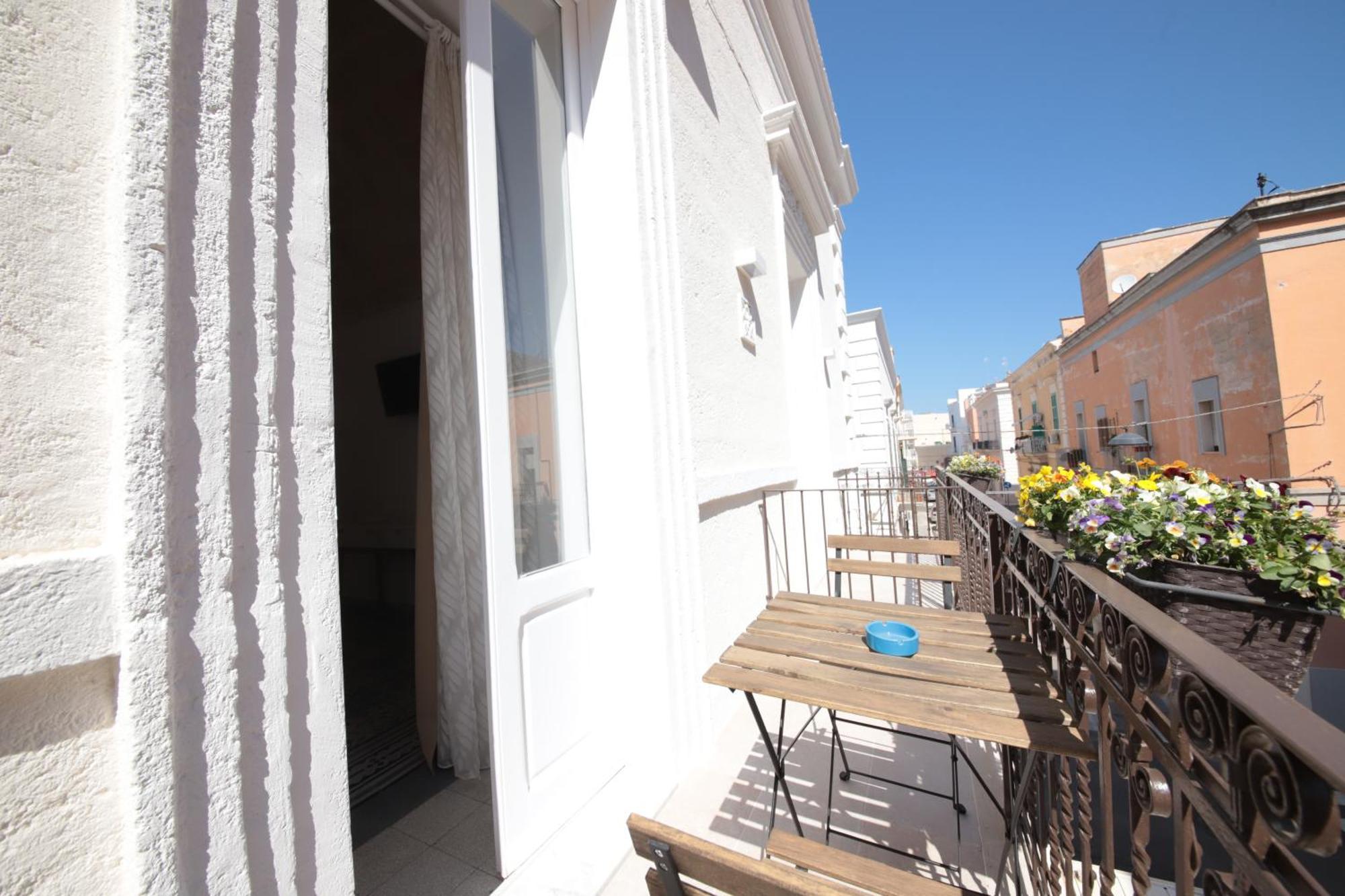 Dimore Madi Con Terrazza Monopoli Exterior photo